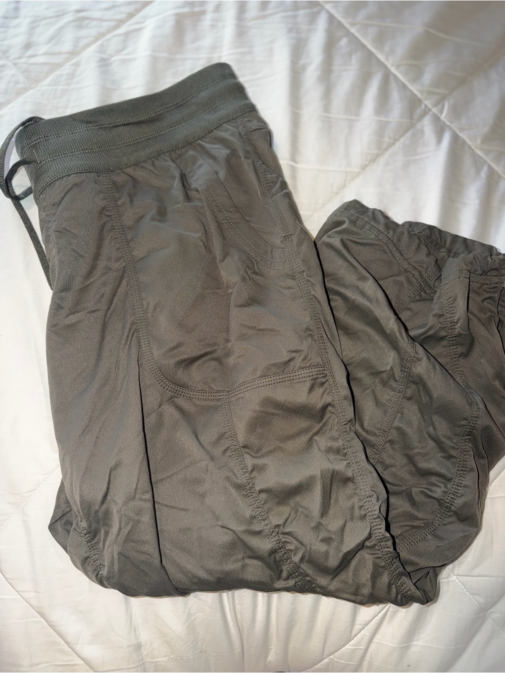 North Face Women’s Capri Jogger Pants